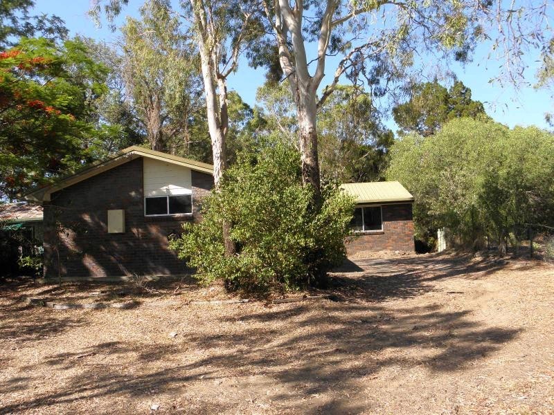 21 Moore Park Road, Moore Park Beach QLD 4670