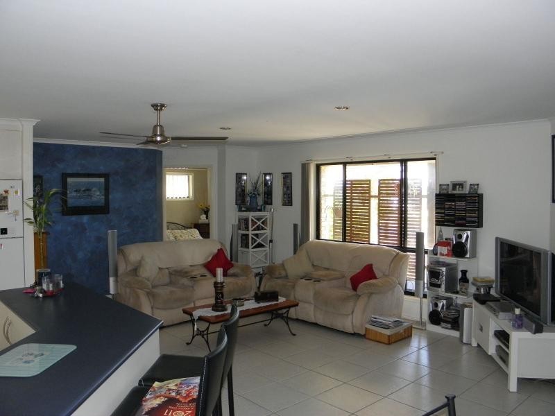 25 Orchid Drive, Moore Park Beach QLD 4670
