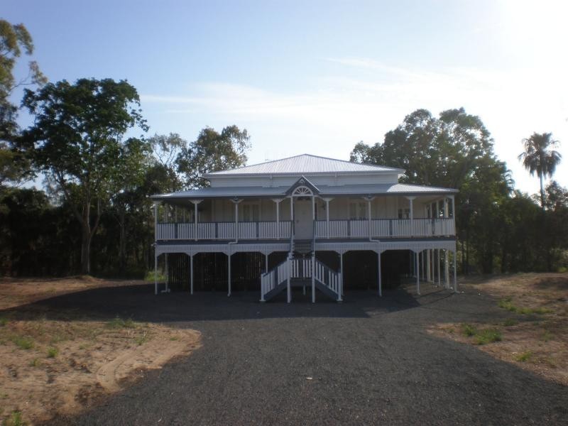 Moore Park Beach QLD 4670