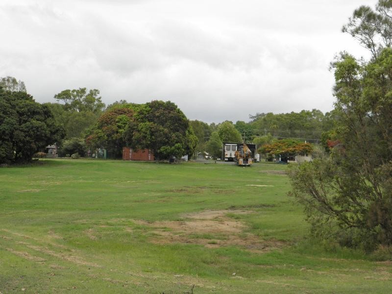 Moore Park Beach QLD 4670