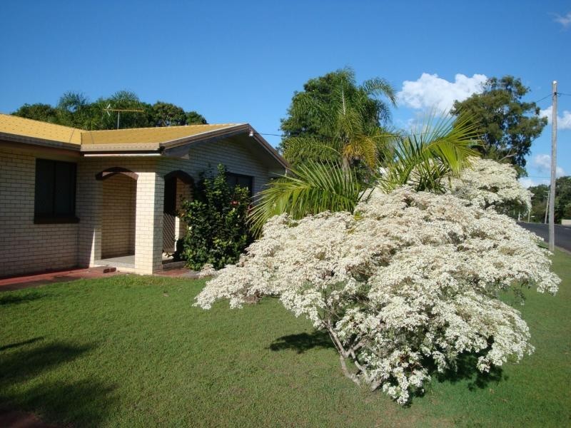 Moore Park Beach QLD 4670