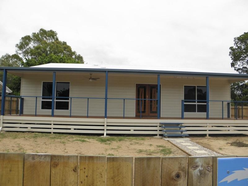 42 Moore Park Road, Moore Park Beach QLD 4670