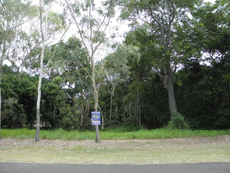 L98 Sylvan Drive, Moore Park Beach QLD 4670