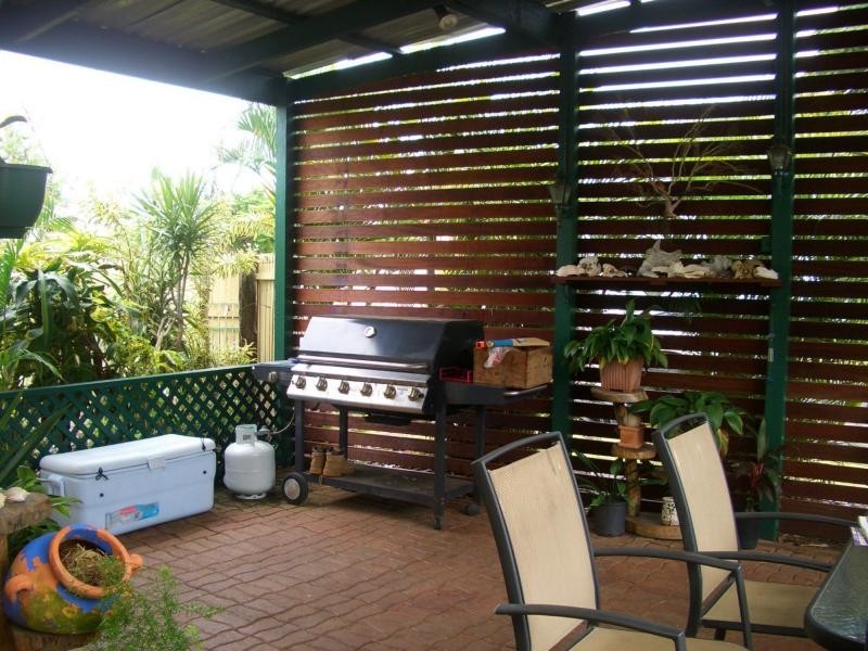 15 Pacific Boulevard, Moore Park Beach QLD 4670