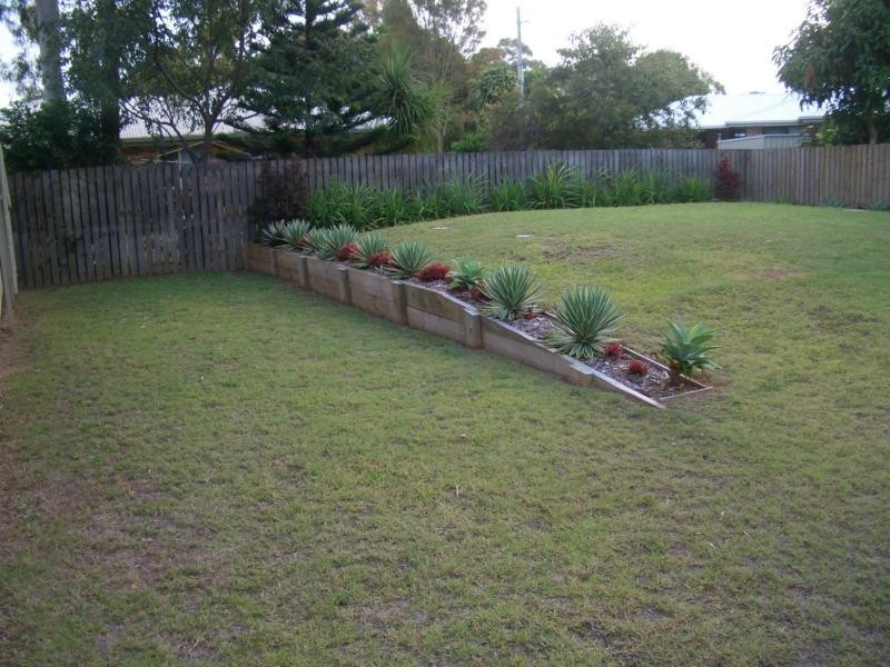 8 Kindt Street, Moore Park Beach QLD 4670