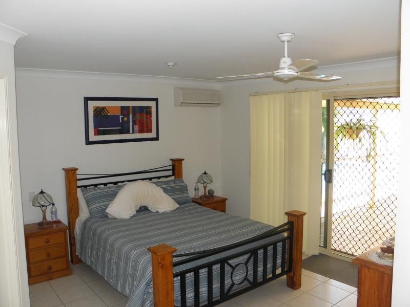 37 Acacia Street, Moore Park Beach QLD 4670