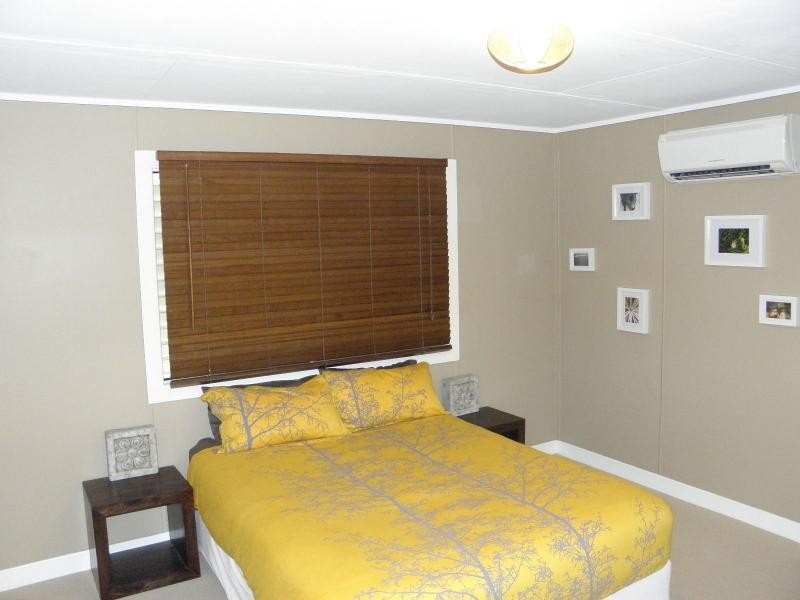 15 Palm Court, Moore Park Beach QLD 4670