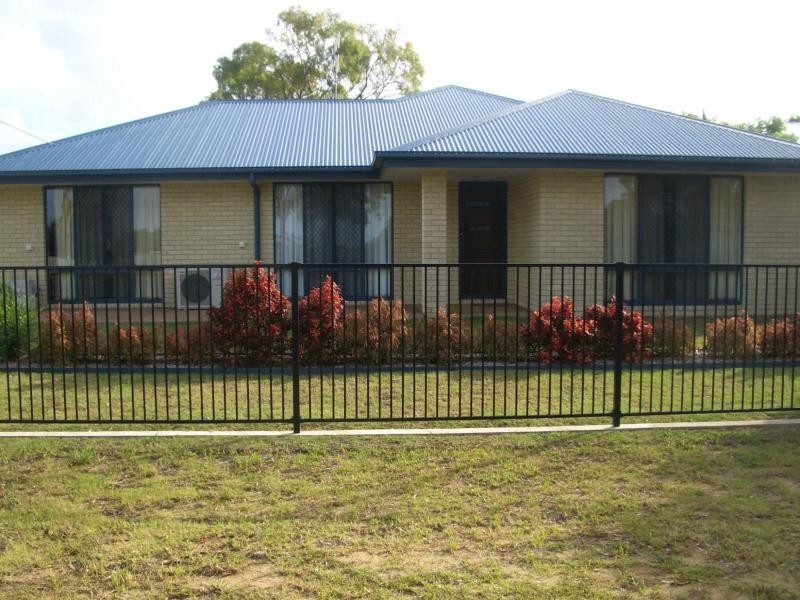 Moore Park Beach QLD 4670