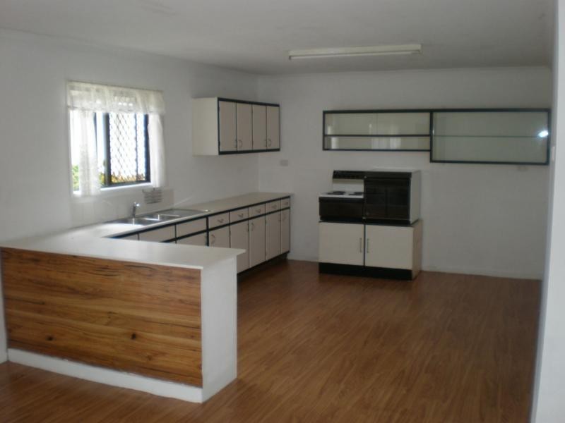 Moore Park Beach QLD 4670