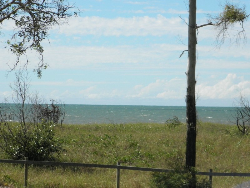 43 Pacific Boulevard, Moore Park Beach QLD 4670