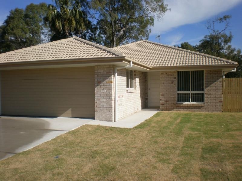 Moore Park Beach QLD 4670