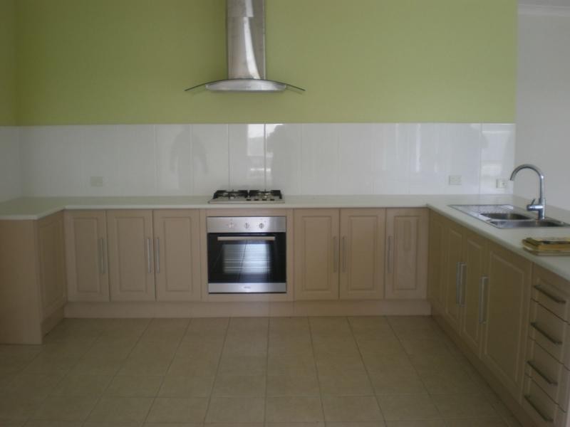 Moore Park Beach QLD 4670