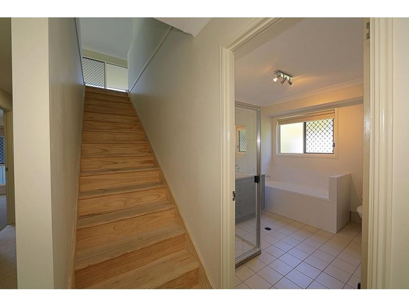 29 Kindt Street, Moore Park Beach QLD 4670