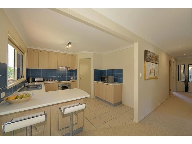 29 Kindt Street, Moore Park Beach QLD 4670