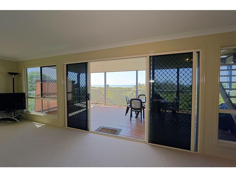 29 Kindt Street, Moore Park Beach QLD 4670