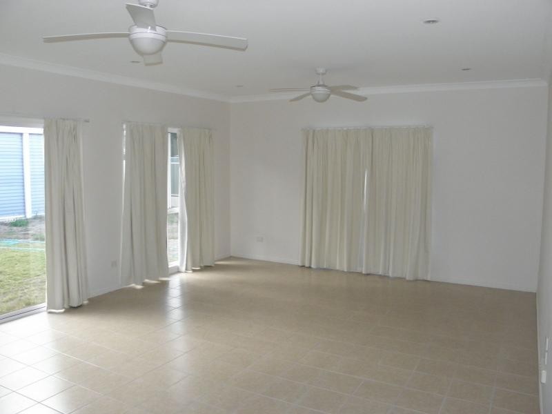 12 Cycad Court, Moore Park Beach QLD 4670