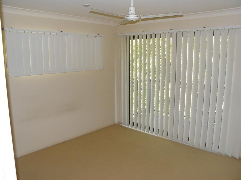 Moore Park Beach QLD 4670