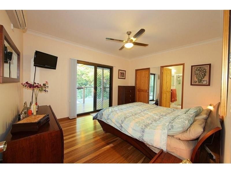 18 Kingfisher Crescent, Moore Park Beach QLD 4670