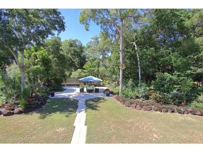 18 Kingfisher Crescent, Moore Park Beach QLD 4670