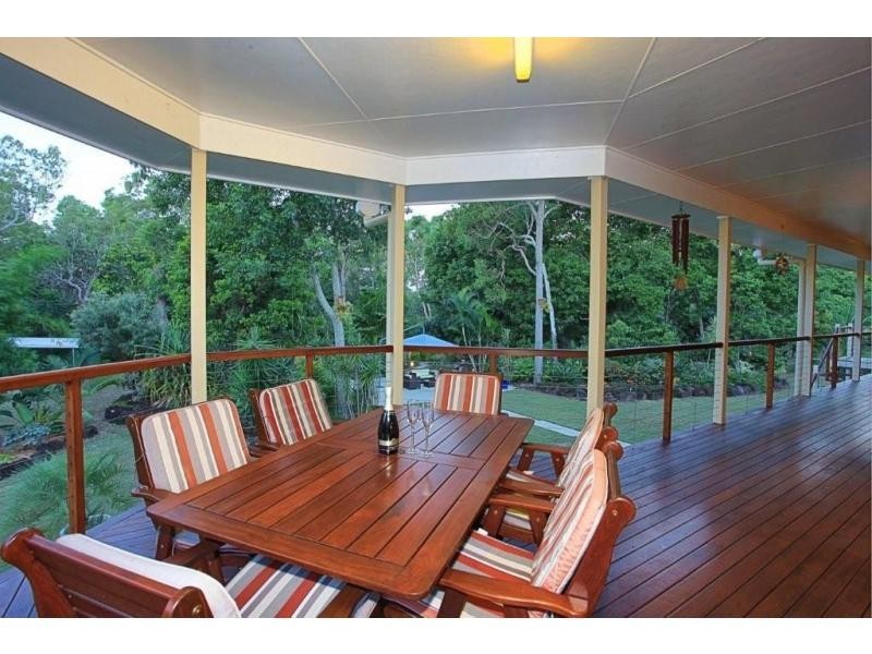 18 Kingfisher Crescent, Moore Park Beach QLD 4670