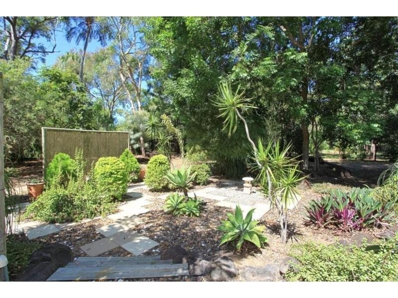 18 Kingfisher Crescent, Moore Park Beach QLD 4670