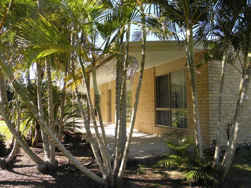 7 Pandanus Street, Moore Park Beach QLD 4670