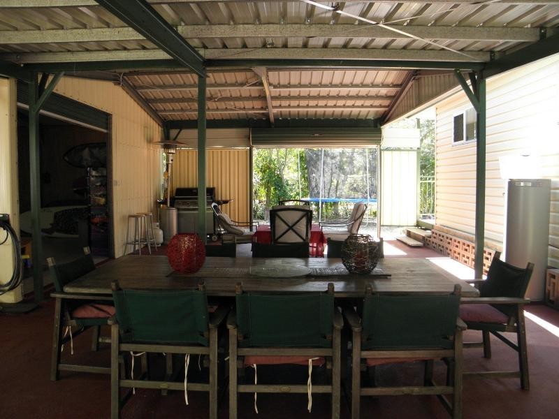 37 Palm View Drive, Moore Park Beach QLD 4670