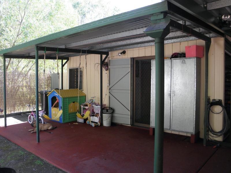 37 Palm View Drive, Moore Park Beach QLD 4670