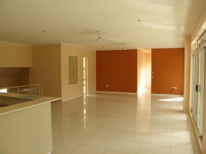 286 Sylvan Drive, Moore Park Beach QLD 4670