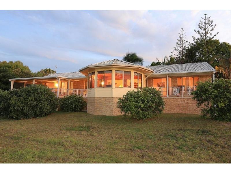 106 Sylvan Drive, Moore Park Beach QLD 4670