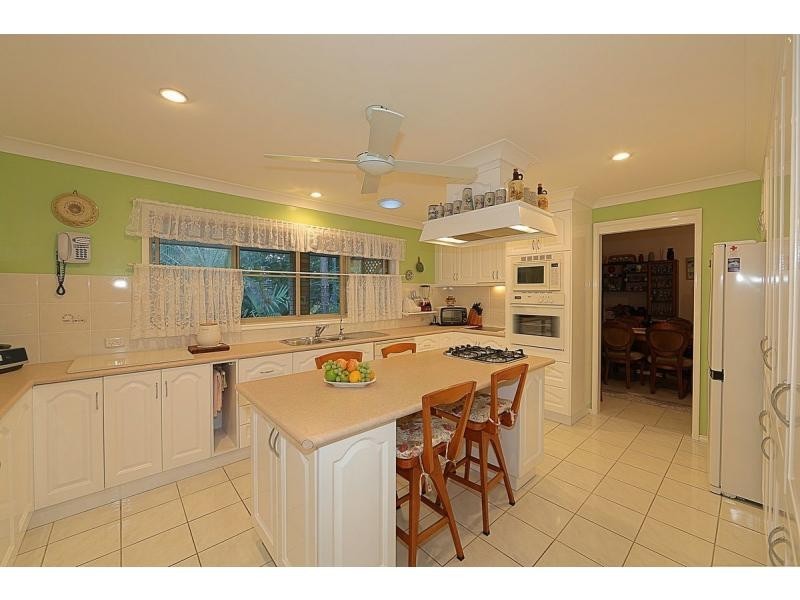 106 Sylvan Drive, Moore Park Beach QLD 4670