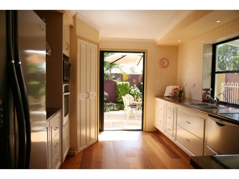 3 Palm Court, Moore Park Beach QLD 4670
