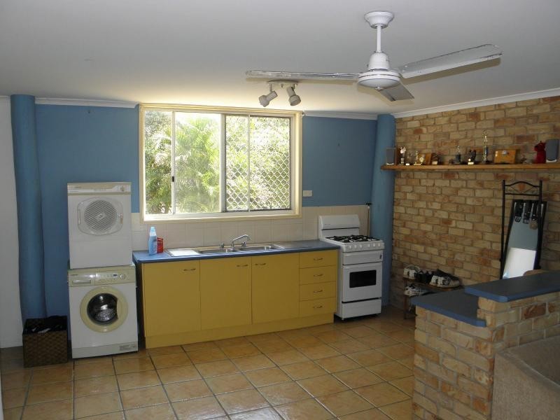 107 Sylvan Drive, Moore Park Beach QLD 4670