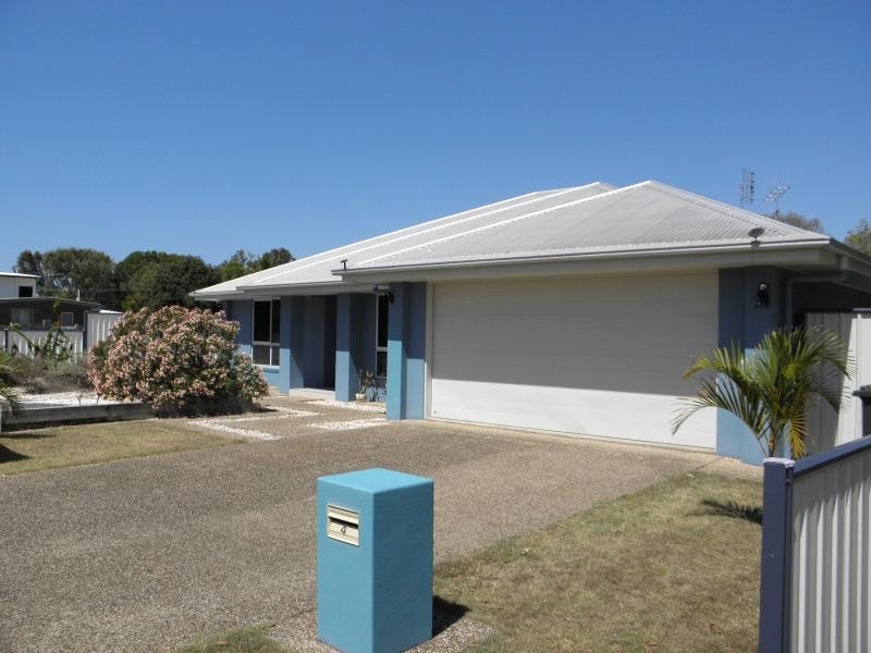 4 Elm Street, Moore Park Beach QLD 4670