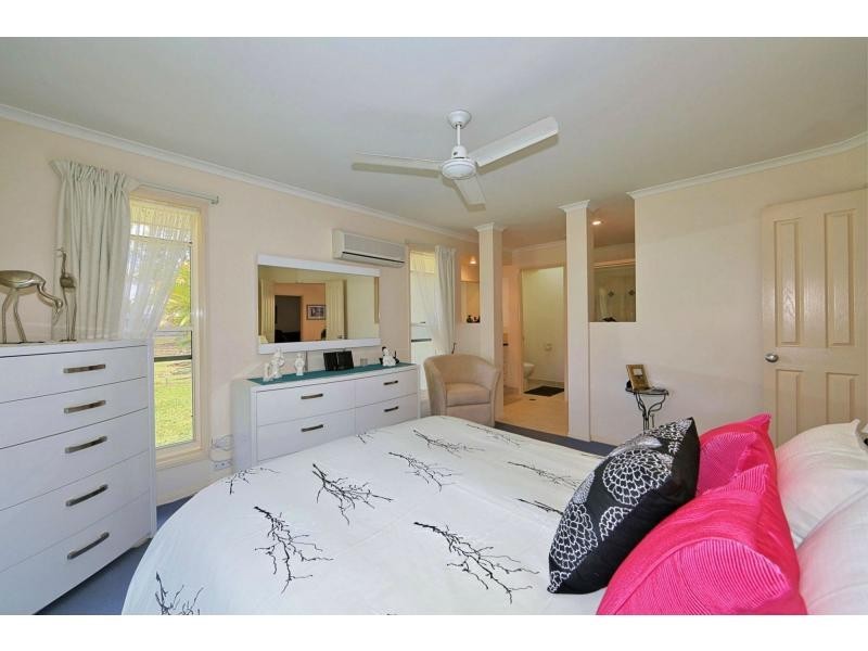 1040 Moorlands Road, Moorland, Moore Park Beach QLD 4670