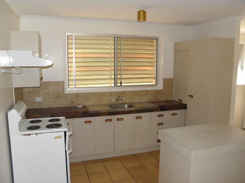 21 Moore Park Road, Moore Park Beach QLD 4670