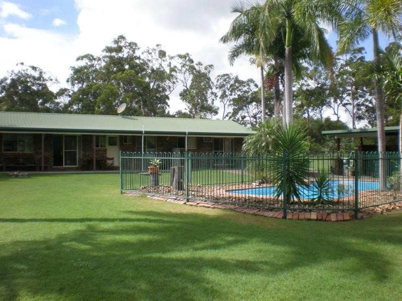 Moore Park Beach QLD 4670