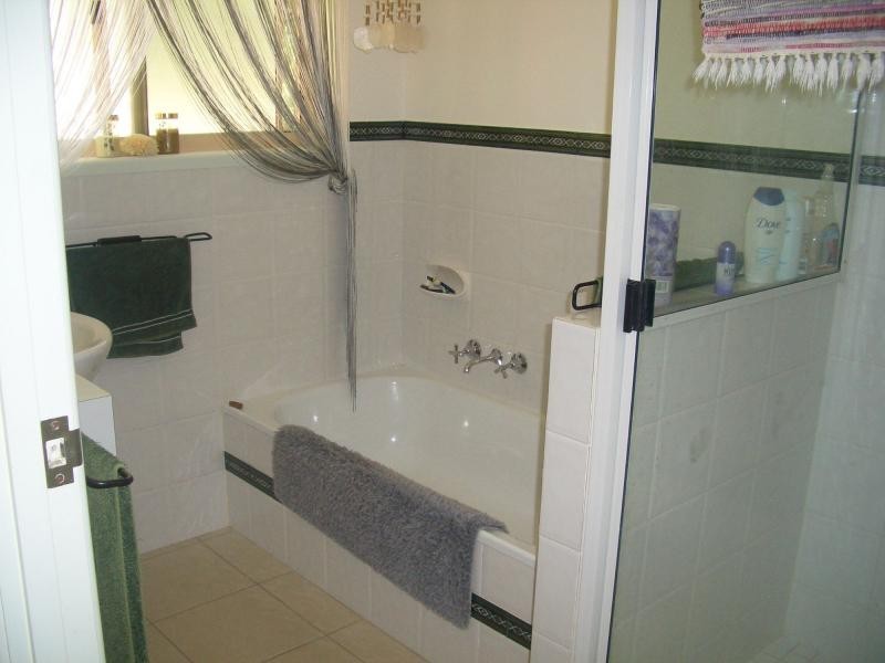 147 Sylvan Drive, Moore Park Beach QLD 4670