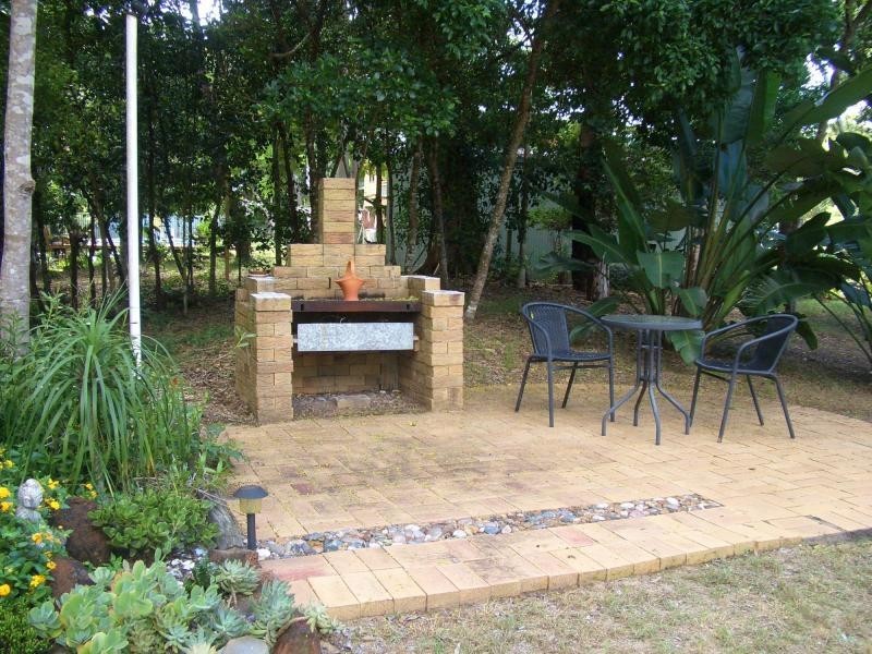 147 Sylvan Drive, Moore Park Beach QLD 4670