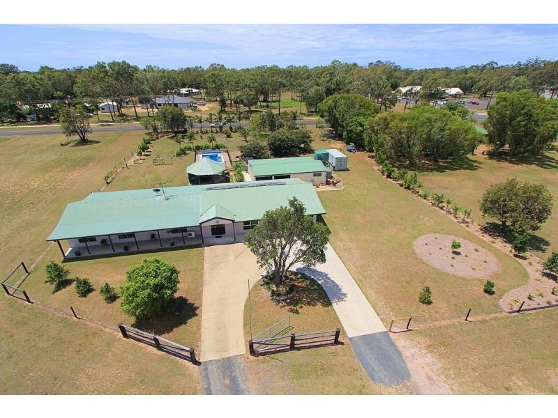 9 Schirmers Court, Moore Park Beach QLD 4670