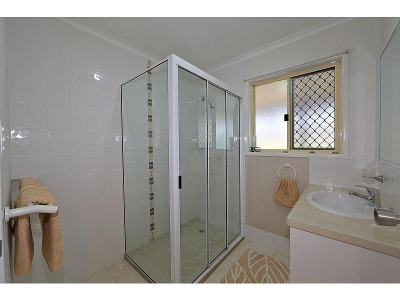 9 Schirmers Court, Moore Park Beach QLD 4670