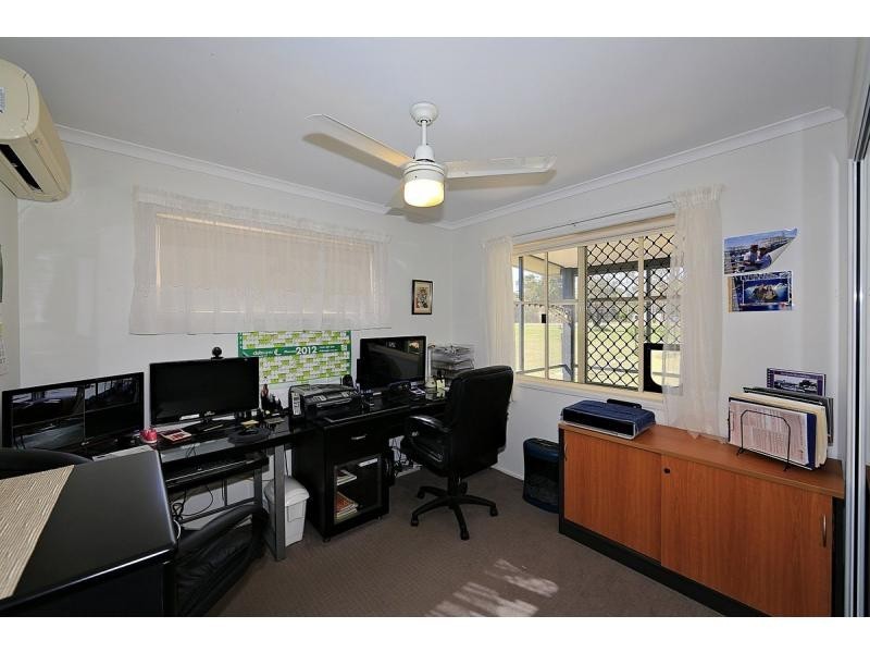 9 Schirmers Court, Moore Park Beach QLD 4670