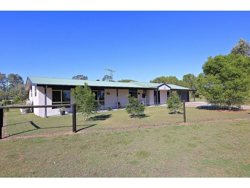 9 Schirmers Court, Moore Park Beach QLD 4670