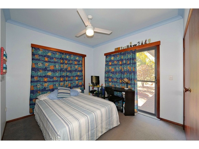 23 Woodlands Lane, Moore Park Beach QLD 4670