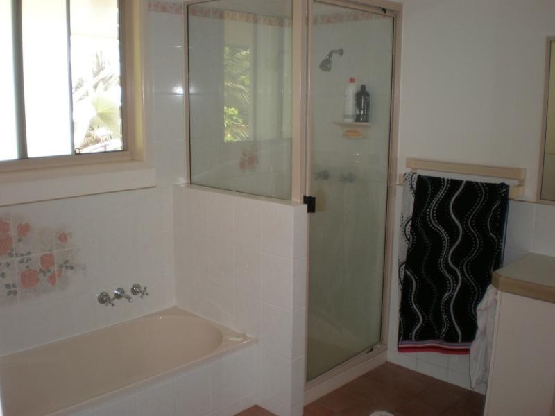 15 Moore Park Road, Moore Park Beach QLD 4670