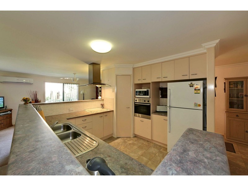 15 Egret Lane, Moore Park Beach QLD 4670