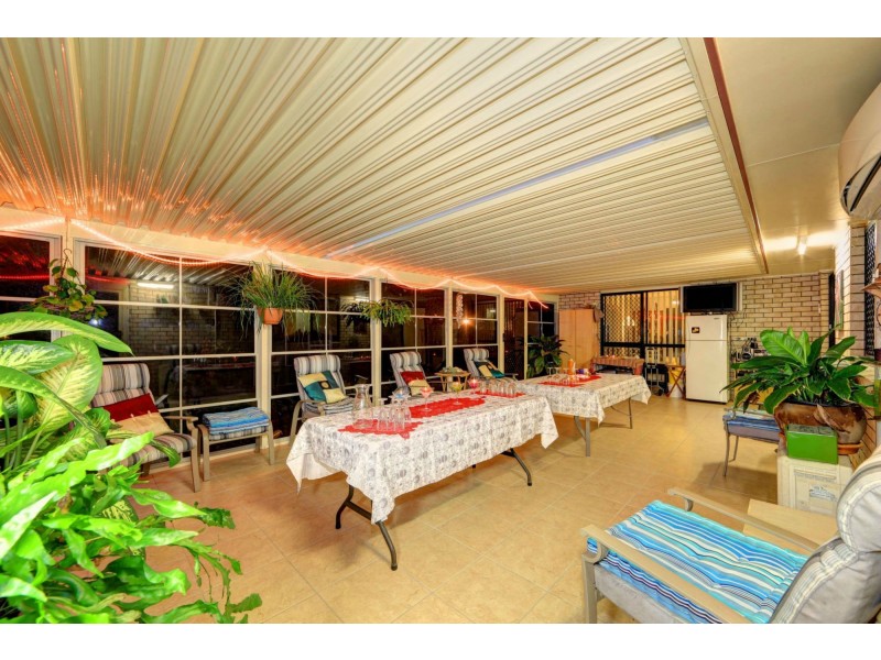 15 Egret Lane, Moore Park Beach QLD 4670