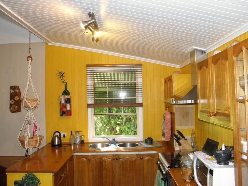 1252 Moorlands Road, Moore Park Beach QLD 4670