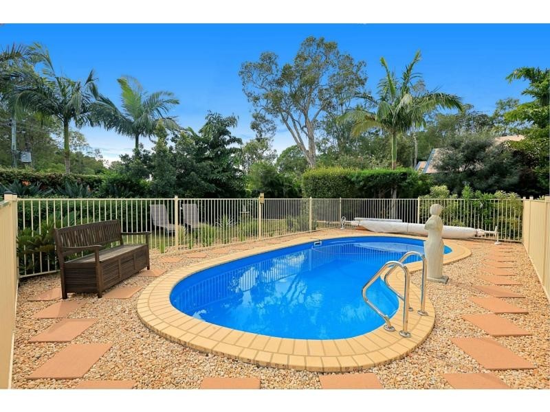 15 Sand Piper Grove, Moore Park Beach QLD 4670