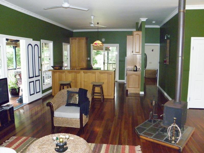 18 Plum Tree Crescent, Moore Park Beach QLD 4670